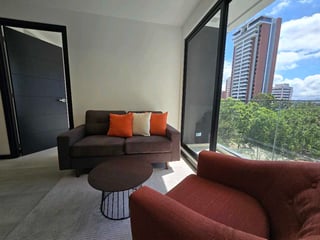 APARTAMENTO SEMIAMUEBLADO EN ALQUILER EN ZONA 13 - 3