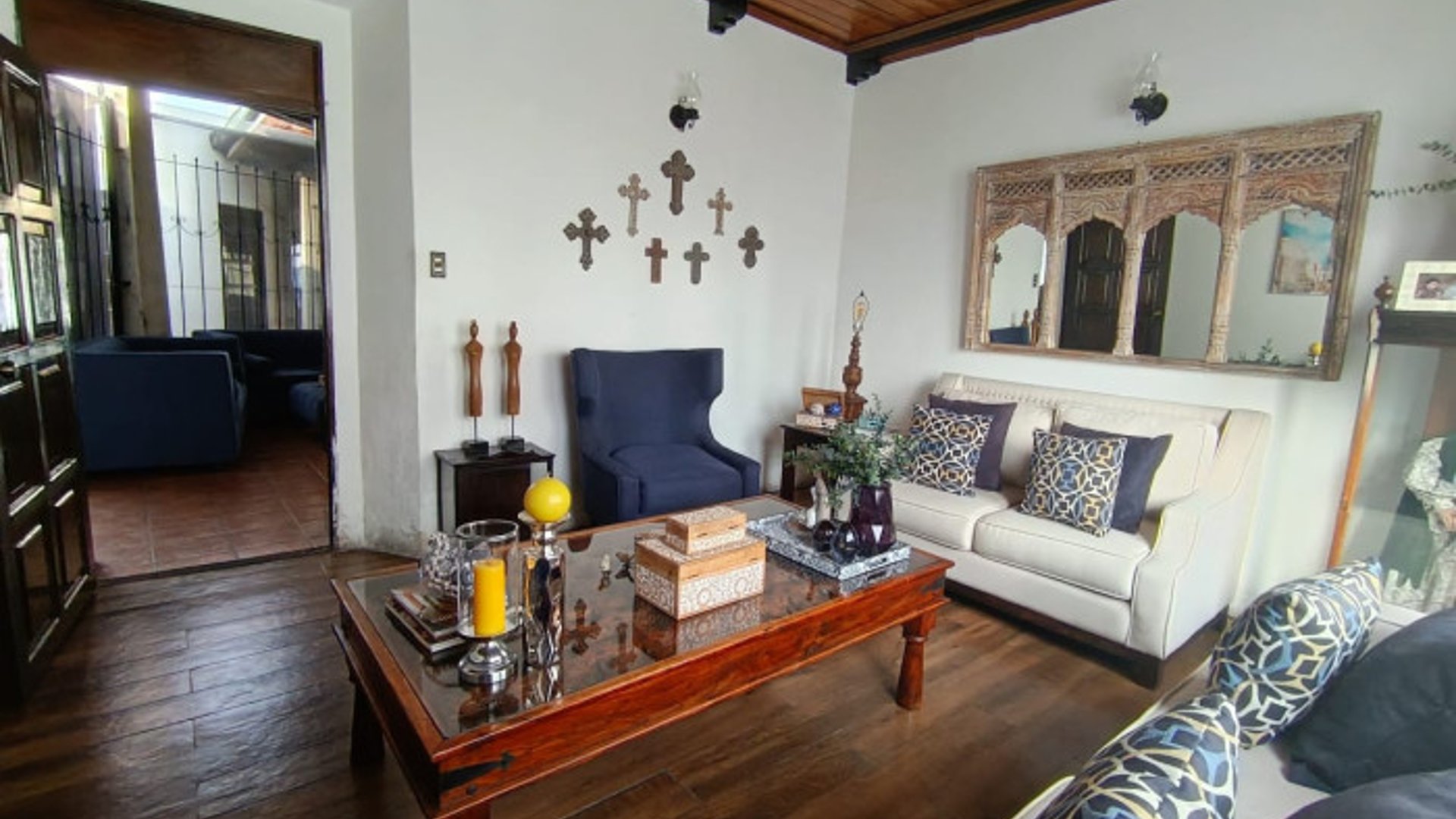 Casa en venta en Centro Histórico, zona 1 - Image 1