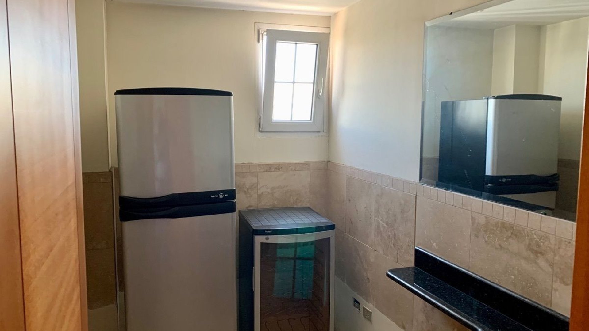 Oficina en venta, en Zona 10