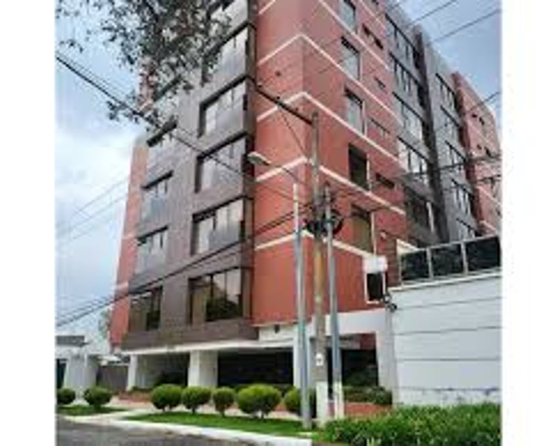 AMPLIO APARTAMENTO EN VENTA EN ZONA 15