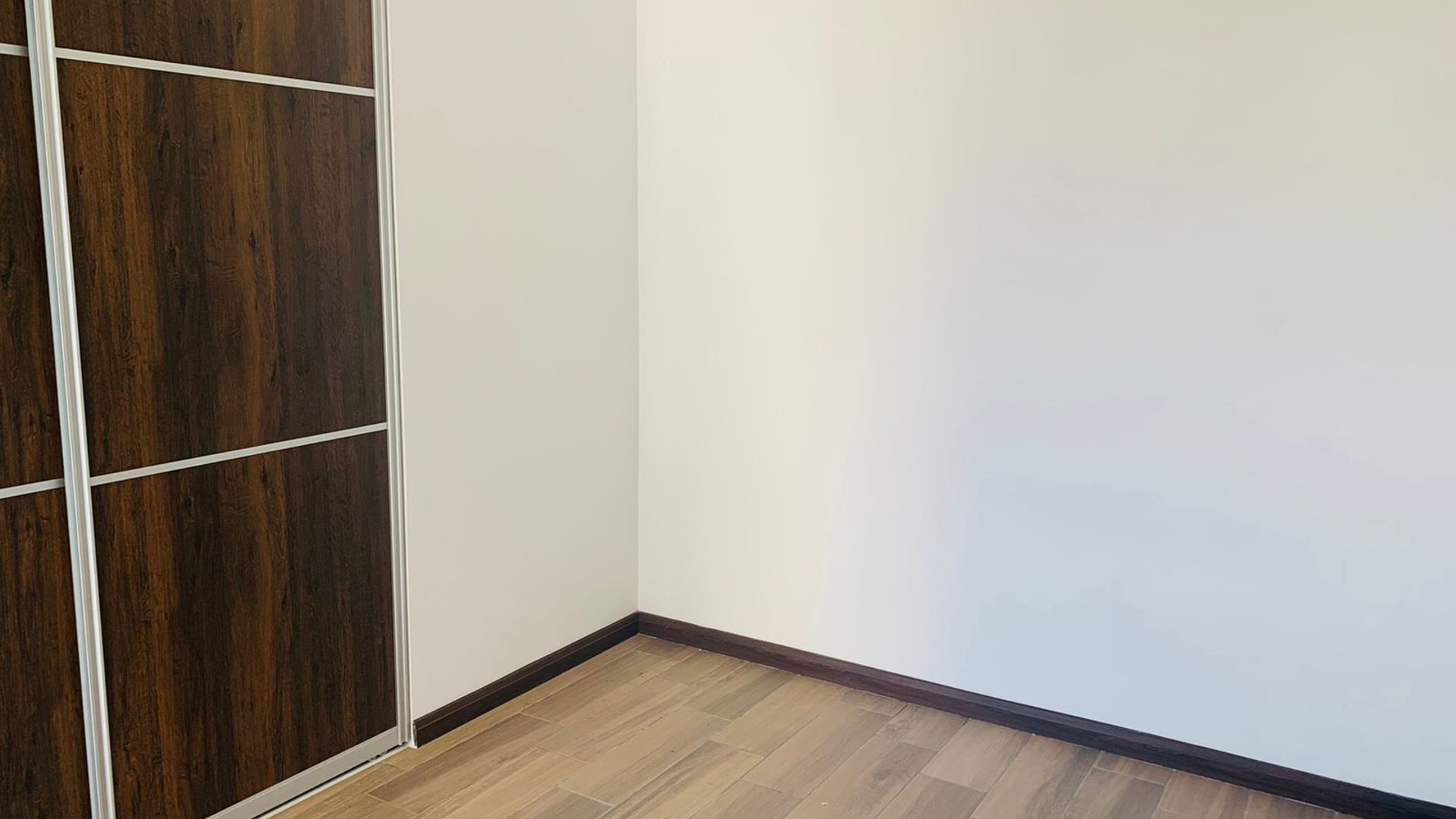 Rento / Vendo Lindo apartamento totalmente nuevo en Zona 5 - Miniatura 9