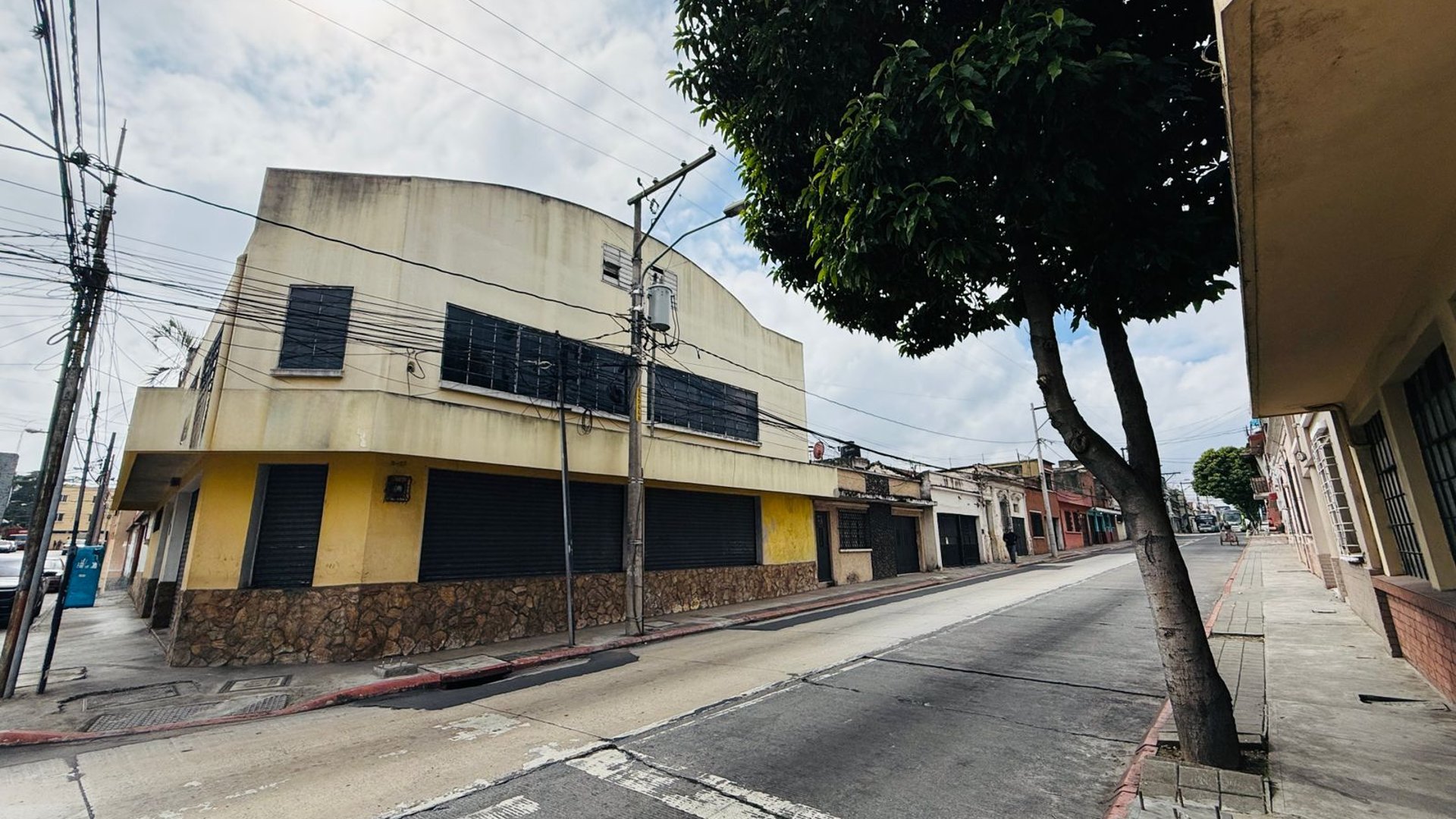 Venta de Bodega en Excelente Ubicación - Zona 01 - Miniatura 17