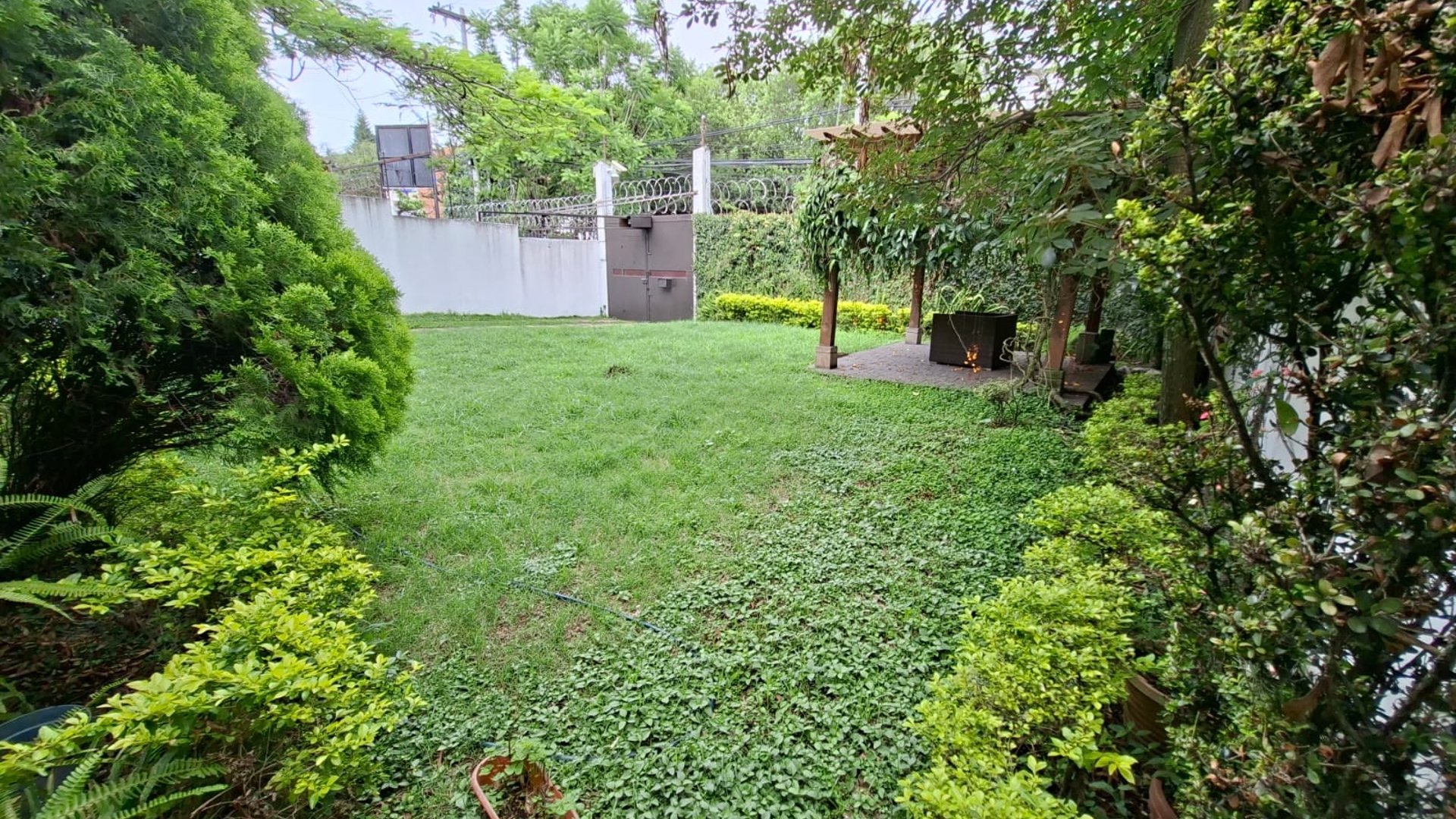 Exclusiva Casa en Venta en Zona 13, Ciudad de Guatemala - Miniatura 21