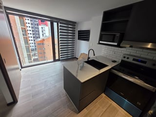 Apartamento 1 Habitación Cerca de Oakland Place en zona 10 Ref-5924 - 2