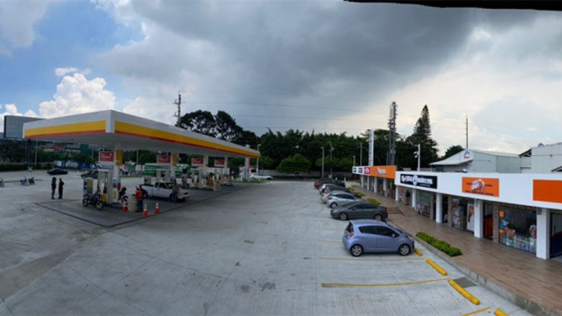 Local Comercial en Renta en Zona 4, Villa Nueva Guatemala