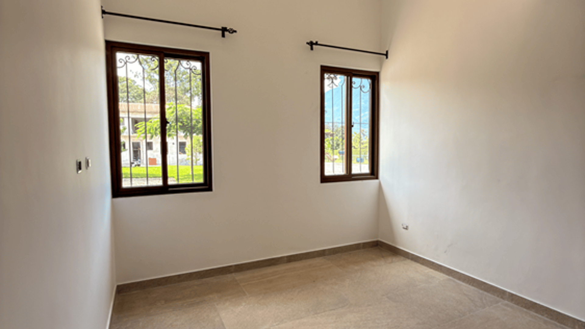 VENDO CASA A 20 MINUTOS DE ANTIGUA GUATEMALA  - Miniatura 26