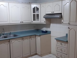 Alquilo casa en Condominio Zona 11 - 4