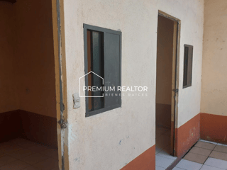 Luxurious 5-Bedroom Business Space for Rent in Zone 1, Guatemala City - 3