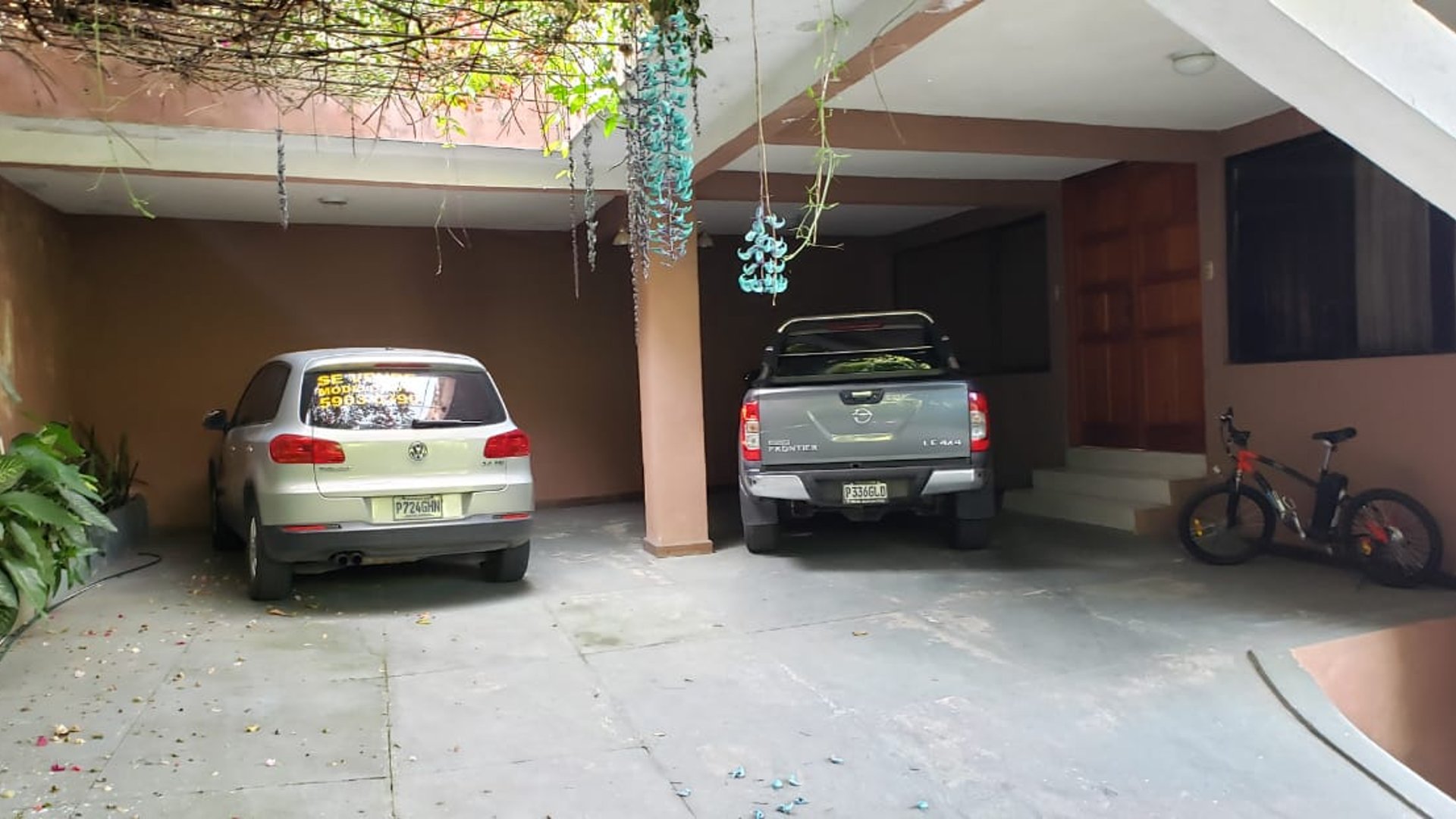 Casa en venta, en Zona 16