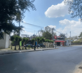 Oportunidad Única en Zona 11 – Ideal para Empresas o Desarrollo