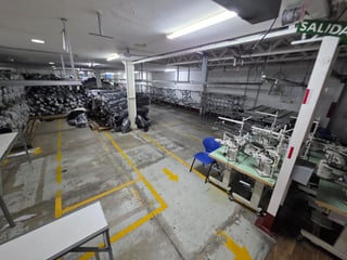Bodega industrial con oficinas cerca de Calzada Roosevelt - Ref-5427 - Image 2