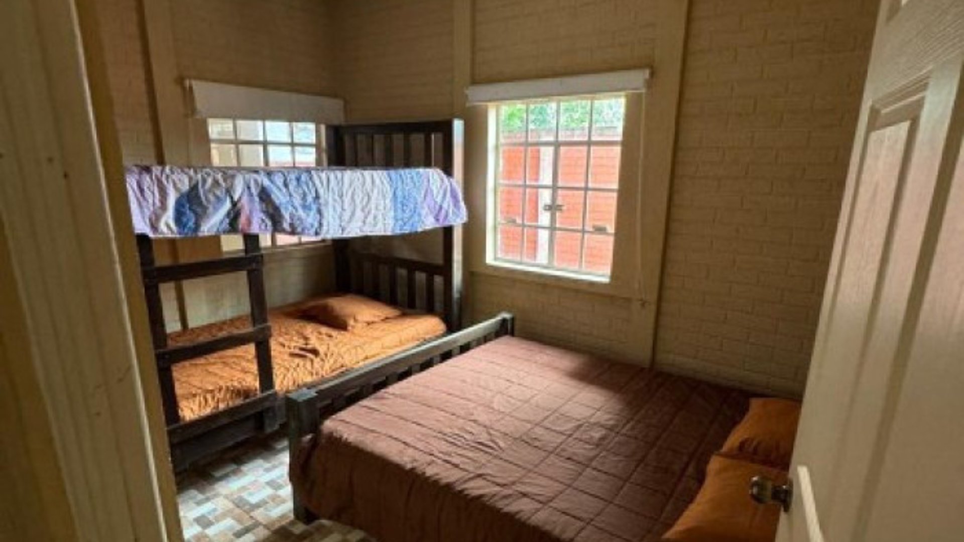 Casa en Venta Quintas La Ponderosa Carr. Puerto Quetzal - Miniatura 10