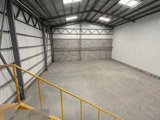 BODEGA EN RENTA / VENTA VILLA CANALES - 4
