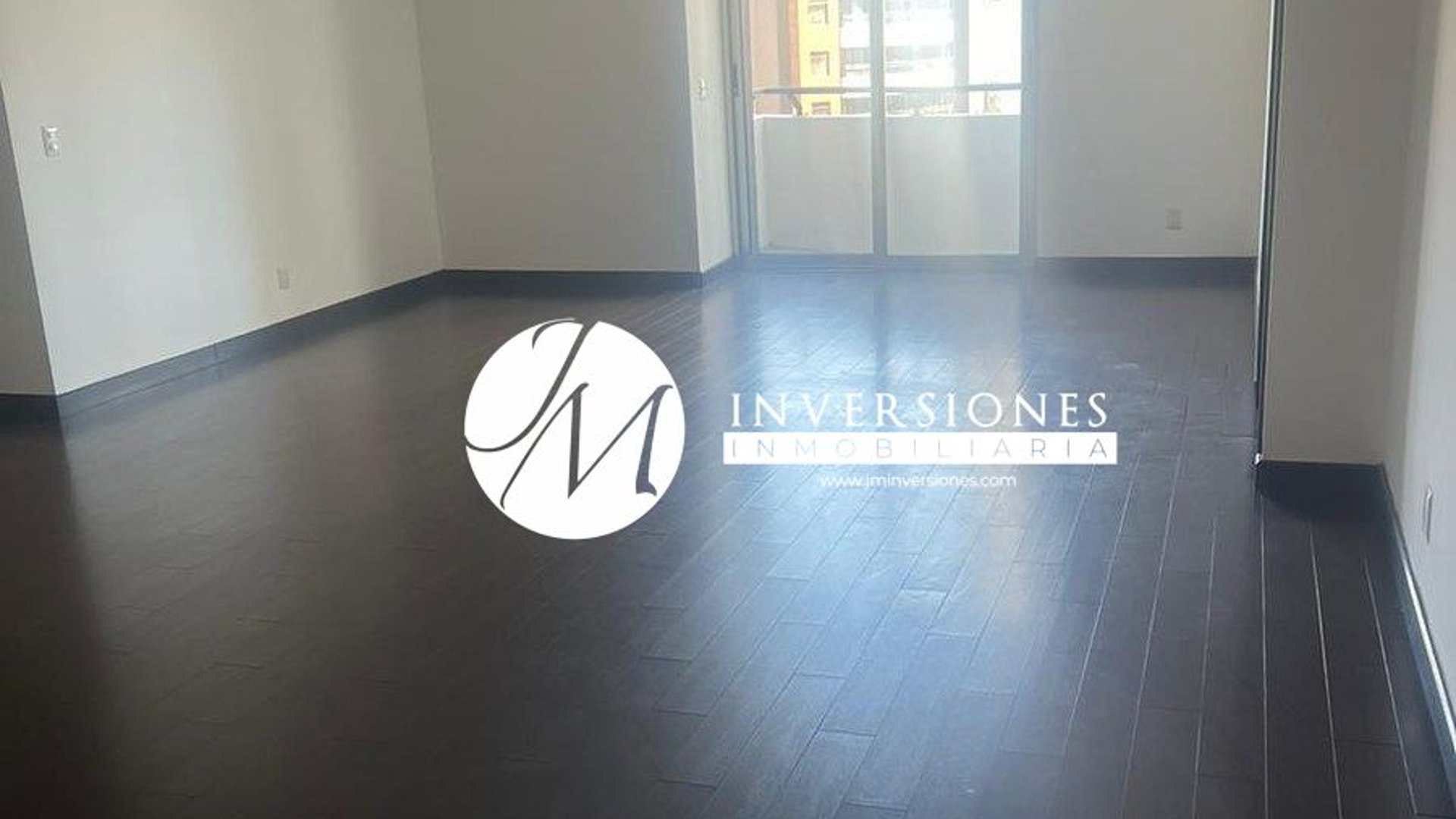 Apartamento en renta de 2 dormitorios en zona 14