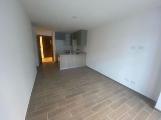 Apartamento en Venta – Parque 14, Zona 14 - Image 3