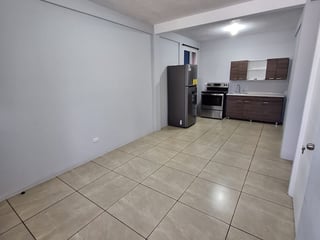 Apartamento en zona 5 Jardines de la Asunción - Image 1