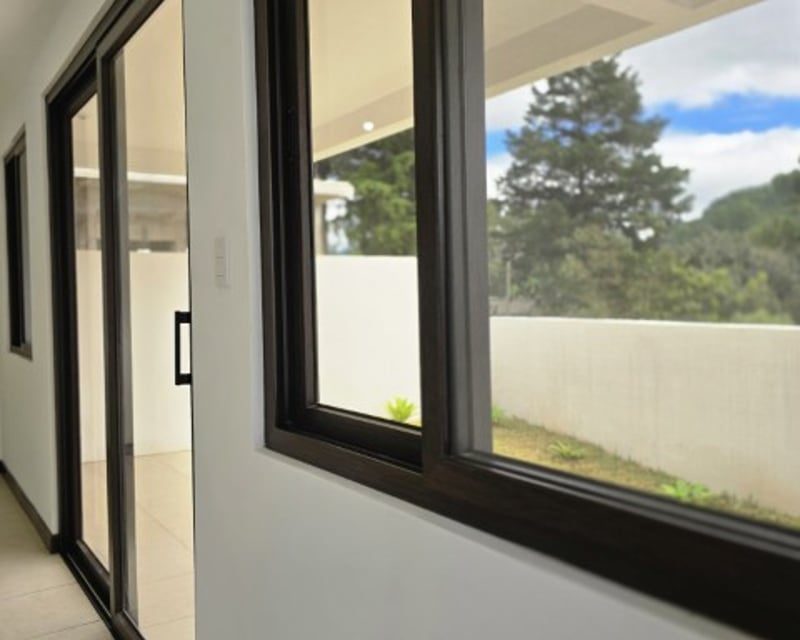 Casa Nueva en Venta Zona 16 Piedra Parada Cristo Rey