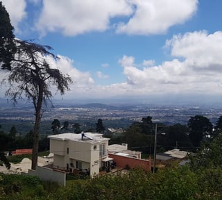 VENDO TERRENO EN BOSQUES DEL MIRADOR, SAN JUAN SACATEPEQUEZ