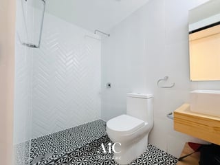 APARTAMENTO AMPLIO Y MODERNO  2 HABITACIONES ZONA 14 EDIF. ZOE - 4