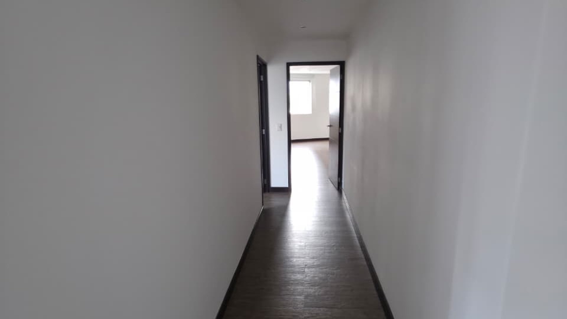 Apartamento en Alquiler Edificio Attica II, zona 14 - Miniatura 27