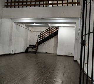 Local Comercial en el limite de Zona 10 y Zona 15