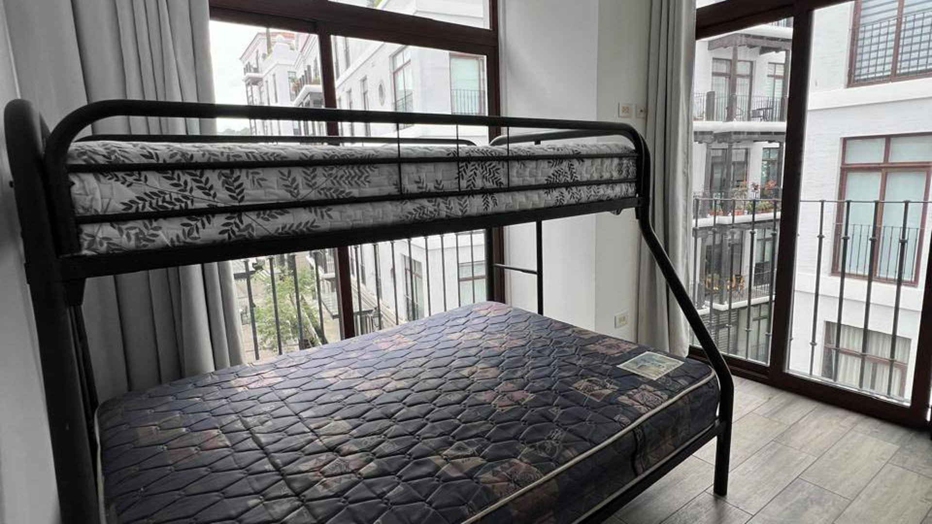 APARTAMENTO AMOBLADO EN RENTA EN LIRIOS DE CAYALÁ I - Miniatura 14