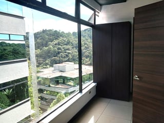 Oficina en Venta y Alquiler en Muxbal - 4