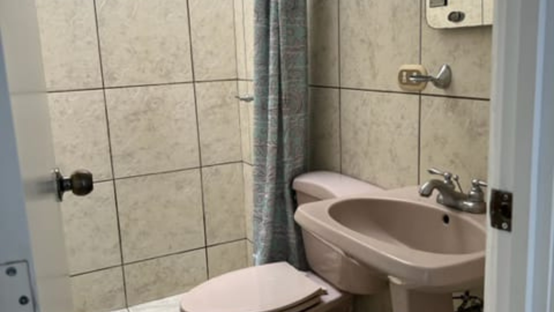 Vendo Hermosa Casa en Ciudad Nueva en la zona 2 - Miniatura 11