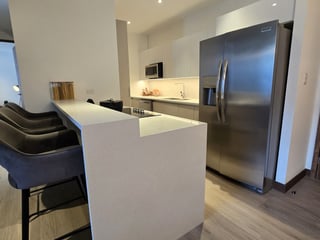 Apartamento Nuevo en venta z. 13 Con piscina - Image 6