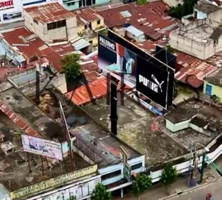 Terreno y Casa Comercial en Venta