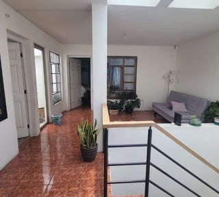 VILLA LINDA 2 / Casa en renta , zona 7