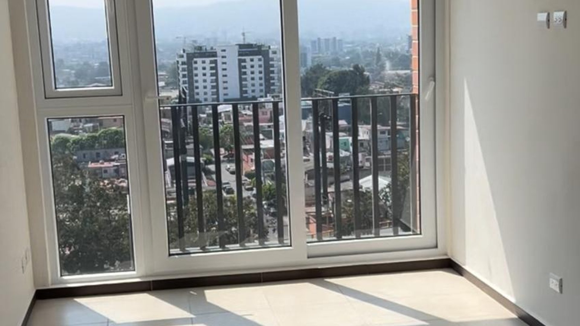 Parque San Jorge, apartamento de 2 habitaciones en venta - Miniatura 3