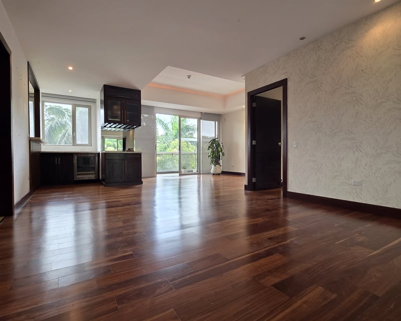 En Alquiler Apartamento en Tiffany Zona 14