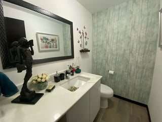 Apartamento 3 habitaciones + servicio en venta Segheria zona 14 - Image 9