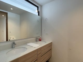Apartamento en Venta – Edificio AOKI, Zona 14 - 4