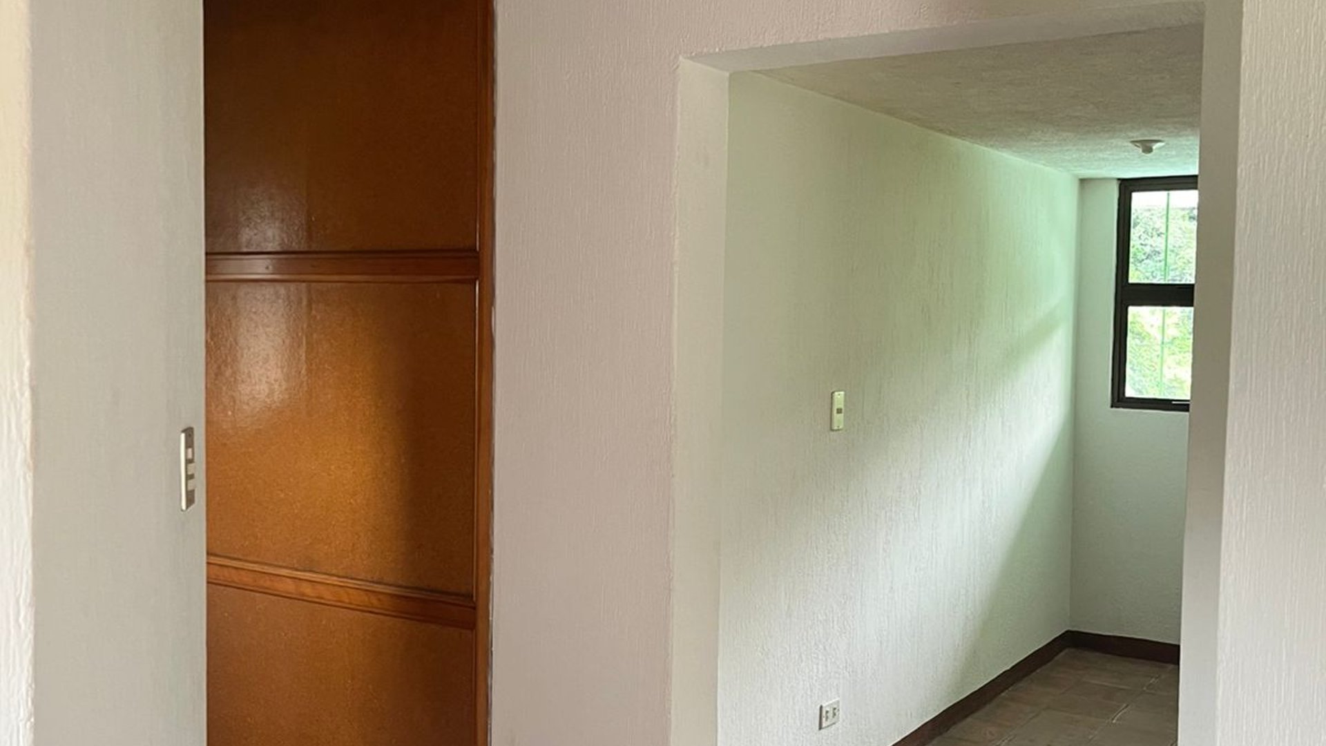Apartamento en alquiler - zona 11, Las Charcas - Miniatura 11