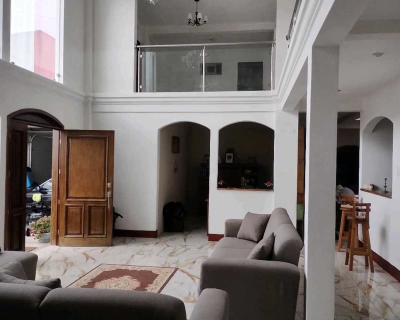 CASA EN VENTA EN SANTA LUCÍA MILPAS ALTAS