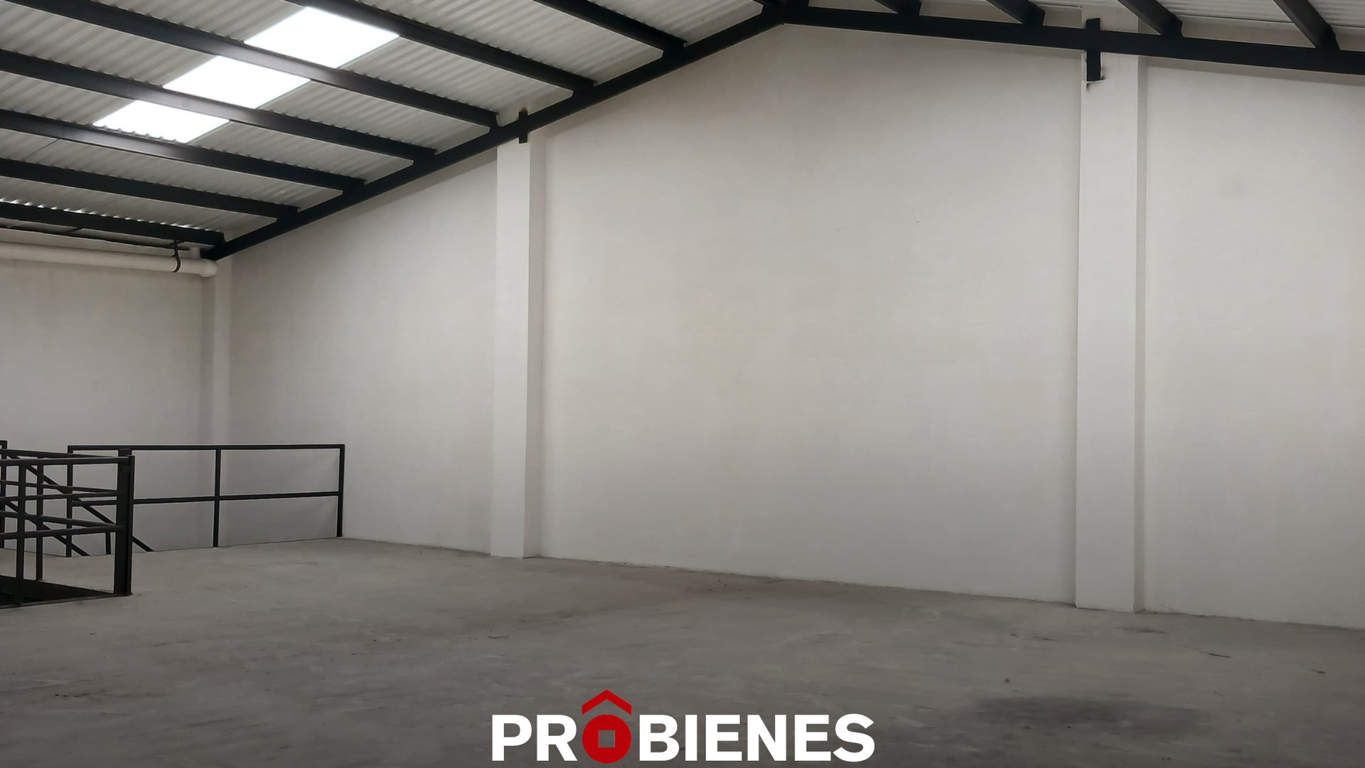 Bodega en Venta | Renta zona 13 - Miniatura 2