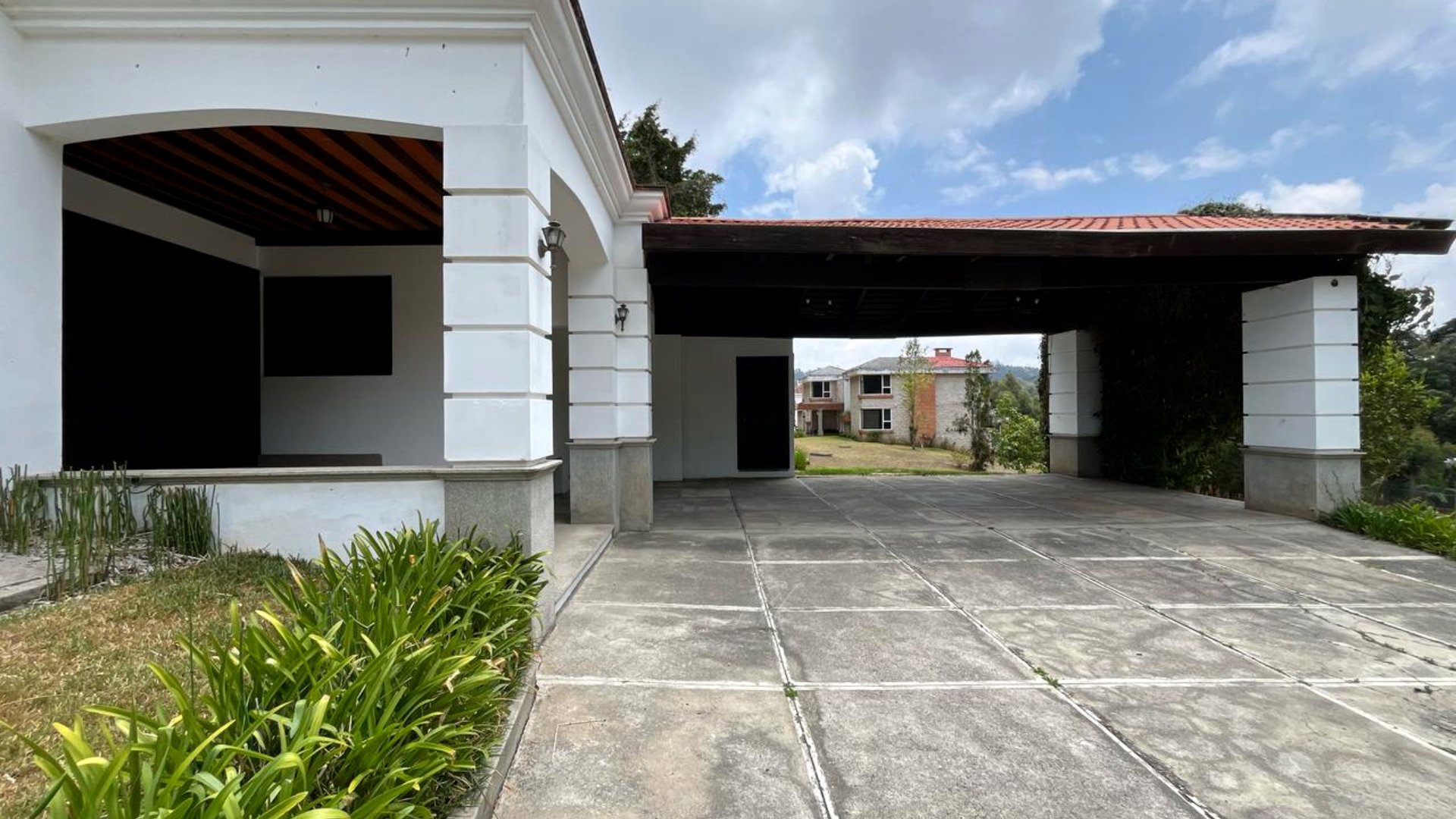 Casa en venta o renta en Carretera a El Salvador rodeada de naturaleza