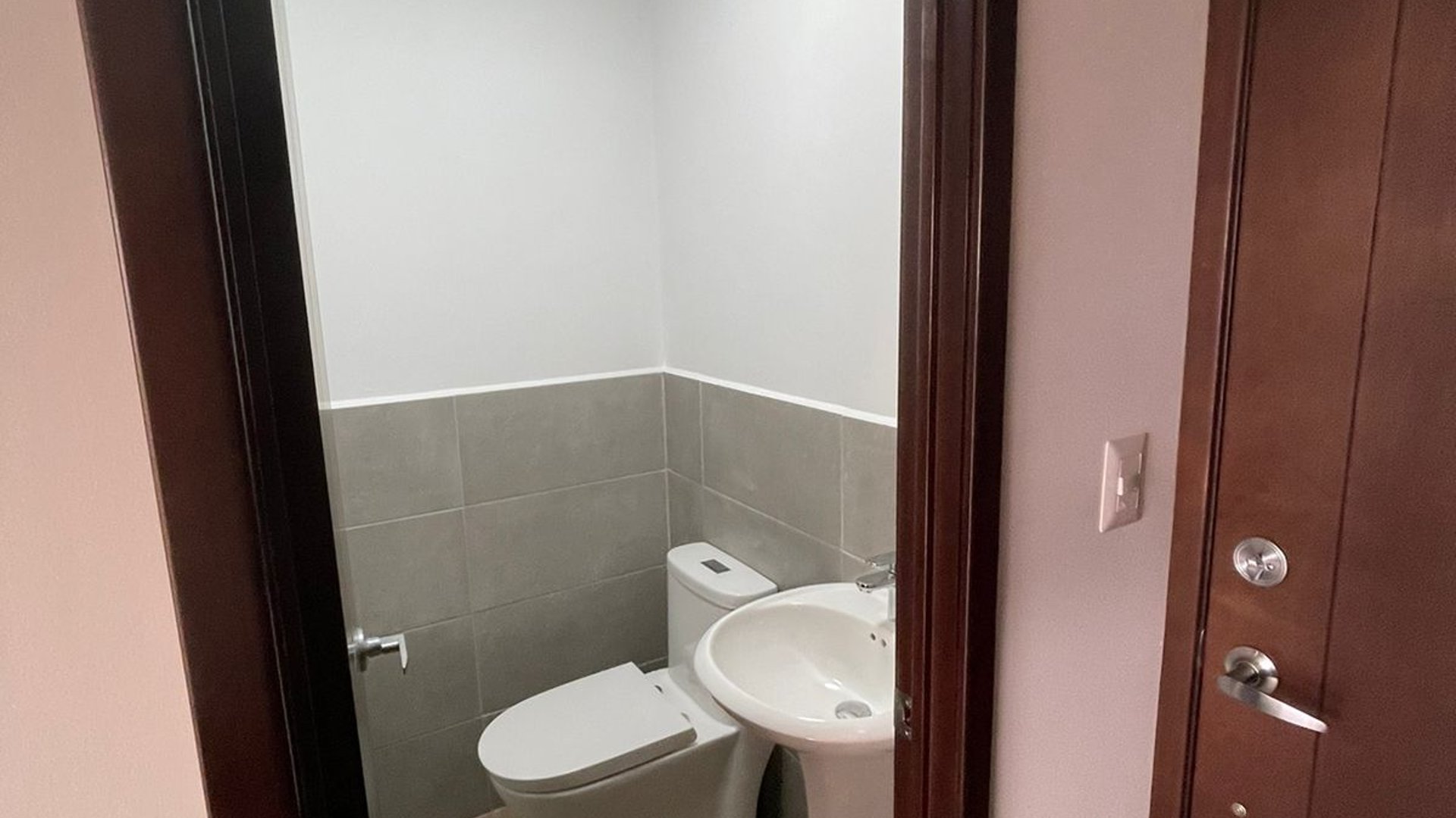 Apartamento en renta en zona 10 / Casalini Diagonal 6 - Miniatura 4