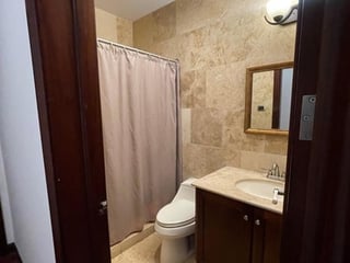 Apartamento amueblado de 2 habitaciones en alquiler Torre Real CES - Image 12