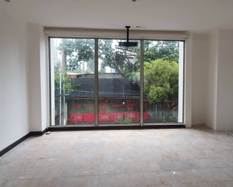 LOCAL EN RENTA | PLAZA DIEZ | ZONA 10
