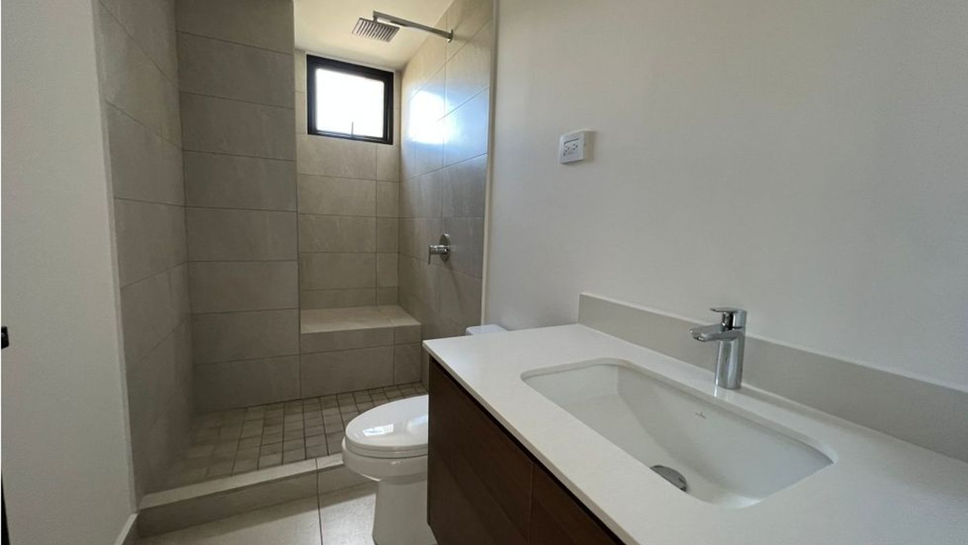 ???? APARTAMENTO EN VENTA – 2 HAB |EDIFICIO IQ 10 | ZONA 10 - Miniatura 9