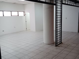Alquilo / Vendo Local Comercial en zona 12 Petapa - 4