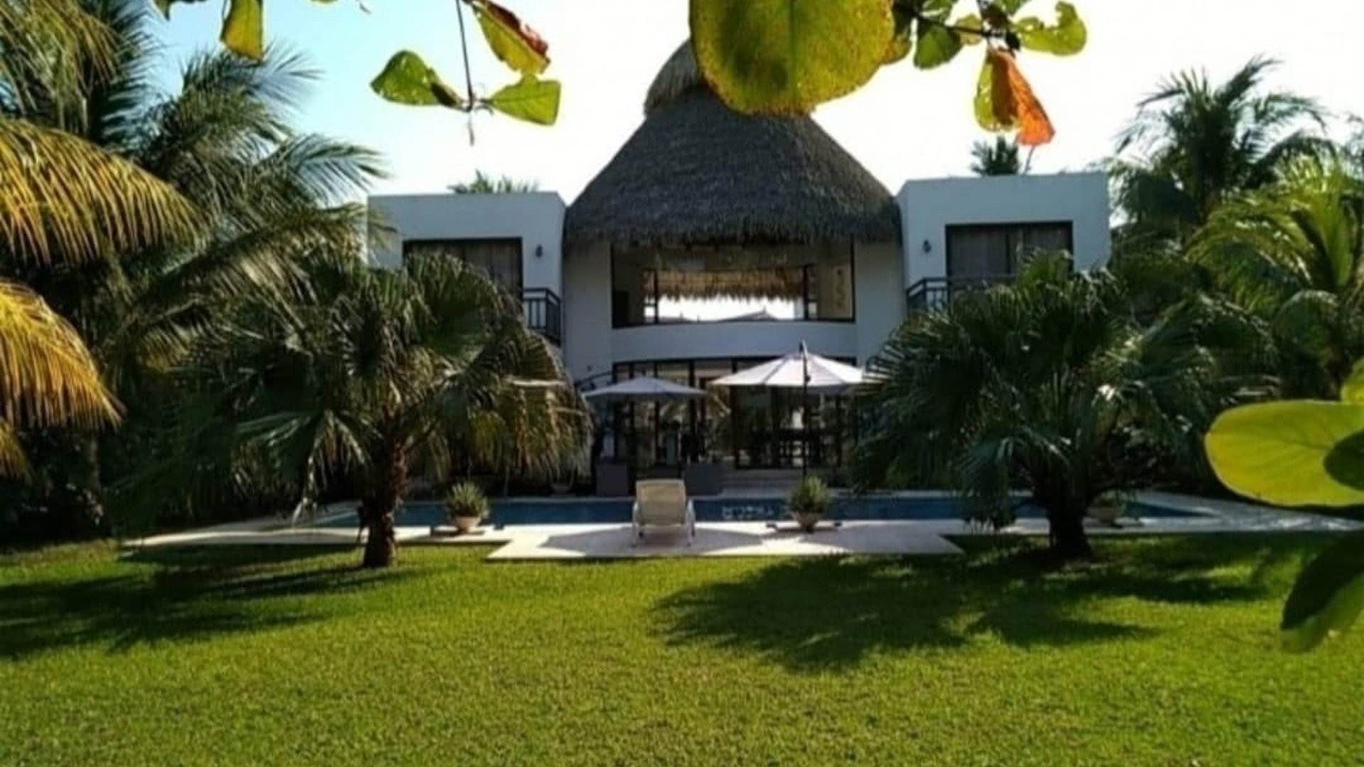 VENTA DE HERMOSA CASA - HACIENDA DEL MAR SEA SIDE, PTO. SAN JOSÉ