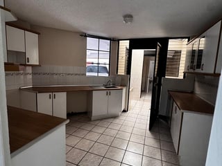 Casa con habitacion de servicio en renta en KM 19.5 CAES Ref-5747 - 2