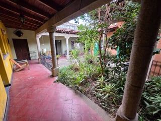 Casa en renta con 7 habitaciones, ideal para inversión zona 2 Ref-5739 - 2
