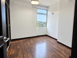 APARTAMENTO EN ALQUILER 📍 Edificio Convista, San Lázaro, Zona 15 - 5