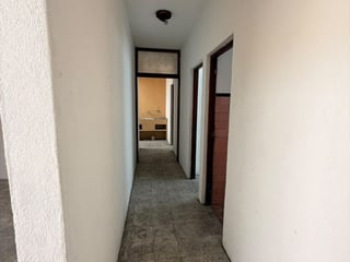 Venta de Casa amplia cercana al Sauce Zona 2 - 4