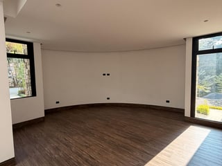 VENTA DE MODERNA Y HERMOSA CASA - HACIENDA NUEVA CLUB - 5